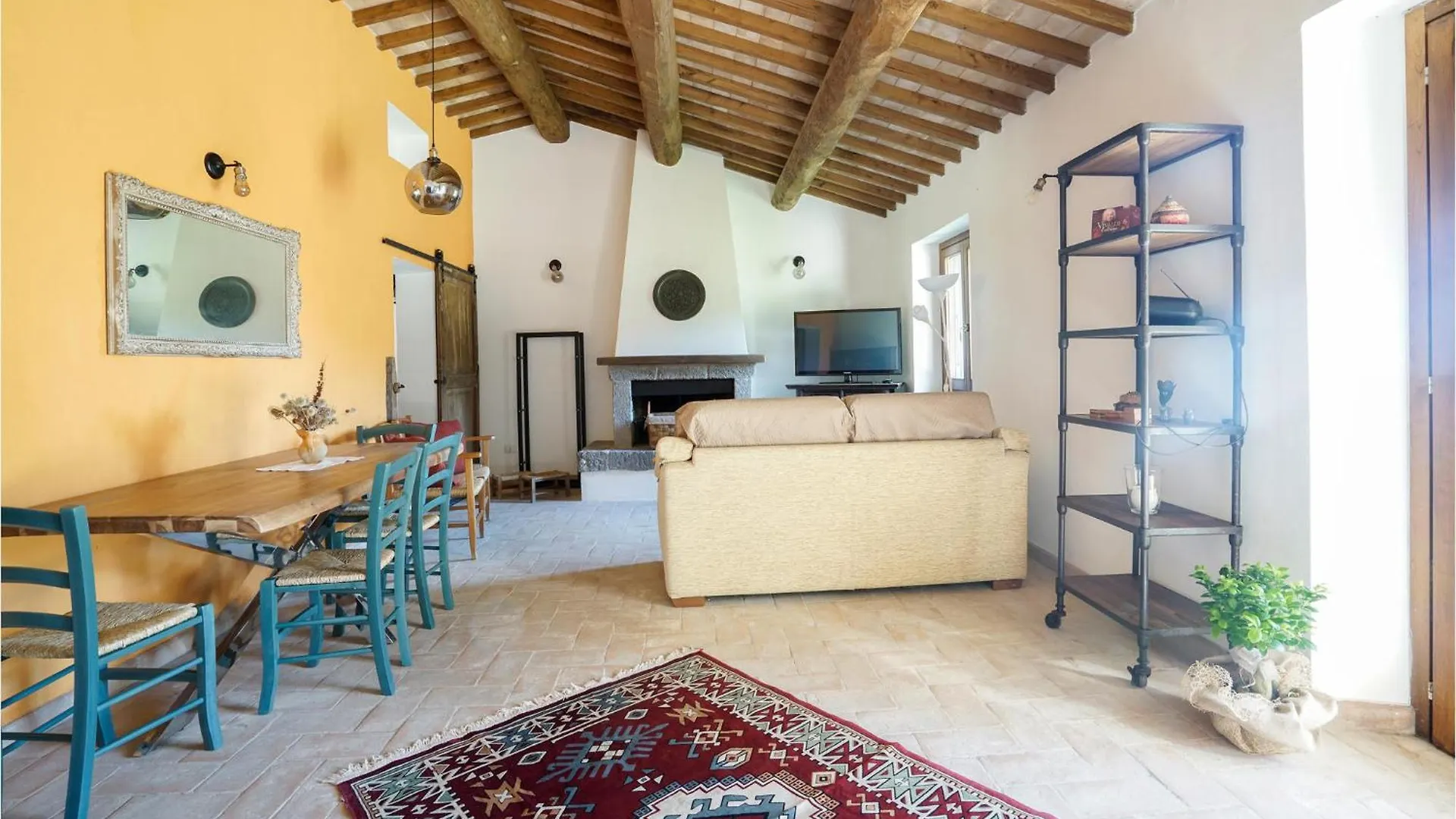 3 Bedroom Nice Home In Campiglia Dorcia Campiglia d'Orcia